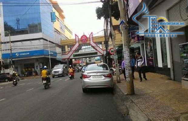 Cho thuê nhà nguyên căn Nơ Trang Long, BMT