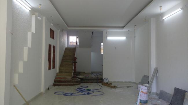 Cho thuê nhà 3 tầng MT kinh doanh rộng rãi