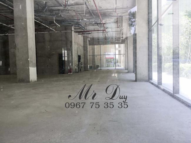 Cho thuê shophouse mở nhà hàng café tại Q5 liền kề Q1