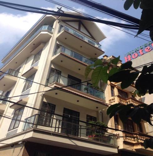 Bán nhà phố Phương Mai 47m 5 tầng văn phòng, kinh doanh