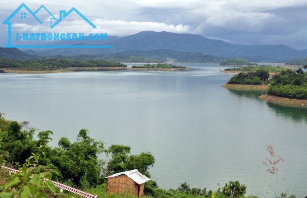Bán đất mặt biển Hồ Tràm, Hàm Tân, Bình Thuận tuyệt vơi cho xây khách sạn, nghỉ dưỡng