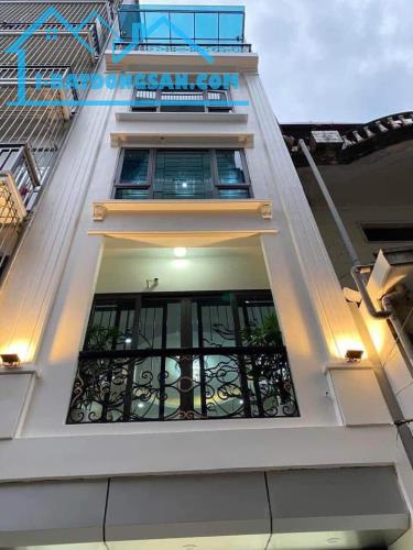 Bán nhà 5 tầng mới phố Nguyễn An Ninh ô-tô đỗ cổng giá 6,8 tỷ