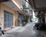 Bán nhà 4 tầng phố Nguyễn Ngọc Vũ diện tích 40m2 mặt tiền 4m, Giá 5,1 tỷ, Lh 0886631856