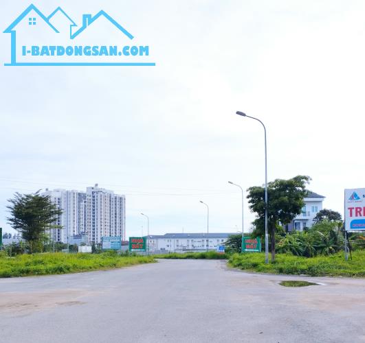 Chủ cần bán đất nền Phú Nhuận, quận 9 sổ hồng riêng, DT 267 m2 (lô góc), Giá 68.5tr/m2 - 2