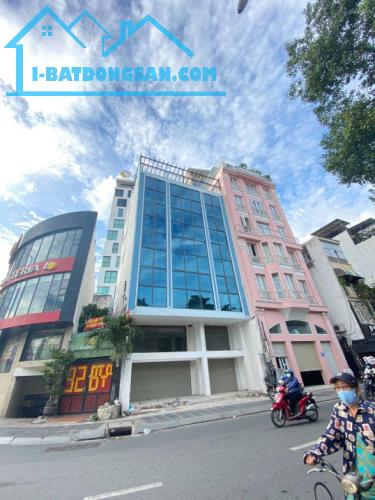 Bán MT gần chợ Bến Thành,DT 8,6 x 18 CN 150m2 khu vực vip nhất Sài Gòn mà giá cực kỳ rẻ