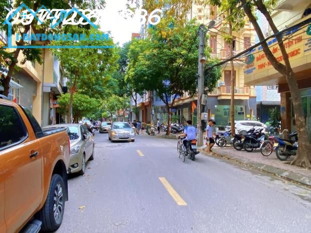 Bán gấp nhà phố Nguyễn Khả Trạc, kinh doanh, vỉa hè xe tải, giá 19 tỷ
