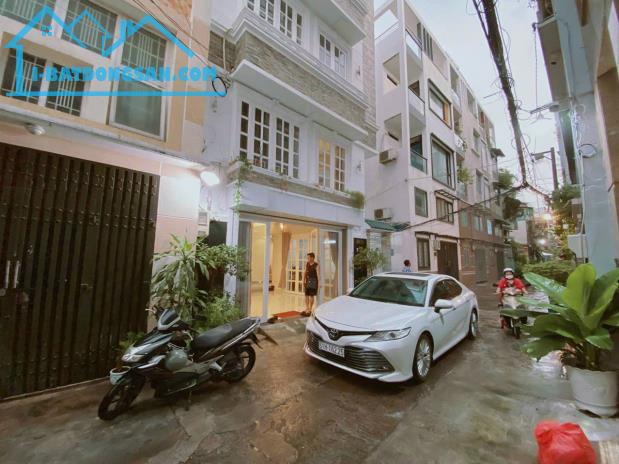 Hot, nhà DT lớn (5.5 x 22m) - hẻm xe hơi - Nhà trệt lầu đẹp - Đường Nguyễn Hồng Đào - 2