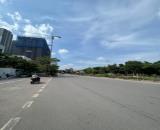 Lô đất Hồ Tùng Mậu gần Goldmark City, đường 2 ô tô tránh - vỉa hè 135m2, giá 18 tỷ 5.