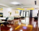 Bán căn hộ toà R2 Royal City Thanh Xuân, diện tích 105m, căn hô hạng A, tặng Full nội thất