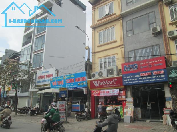 Nợ bank bán Gấp nhà mặt phố Kim Giang sầm uất cạnh KĐT Linh Đàm 42m2 chỉ 5.68 tỷ.