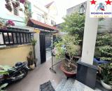 Bán nhà biệt thự mini 3 pn_ Ngay ngã ba Lã Xuân Oai- Làng Tăng Phú_ 102 m2 ( 6 x 17 )_ HXT