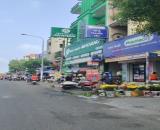 Chia gia tài, bán gấp nhà mặt tiền chợ Nguyễn Sơn, 5 tầng đang cho thuê 20T/tháng, 4.4 tỷ