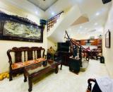 - Nhà đẹp ngõ thông 2 mặt thoáng gần phố ở sướng nhất phố Phan Kế Bính, Ba Đình.0569766799