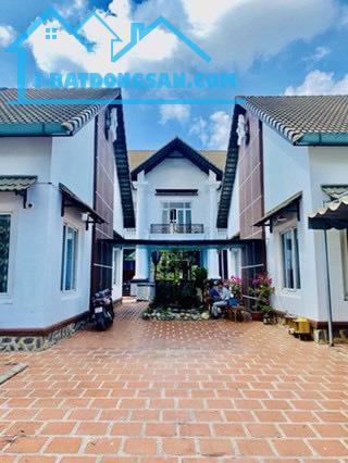 Bán Biệt Thự rộng Siêu đẹp 865m2, P. Tân Phú, Quận 9, GIÁ bán tốt 46tr/m2 - 3