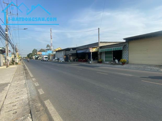 Cần bán căn nhà 133m2 mặt tiền đường Hùng Vương, xã Vĩnh Thanh, Nhơn Trạch - 2