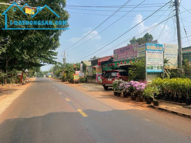 Bán gấp lô đất ngay trung tâm thị trấn Lộc Ninh, đường nhựa 18m, 300m2 thổ cư 100m2 giá ch - 2