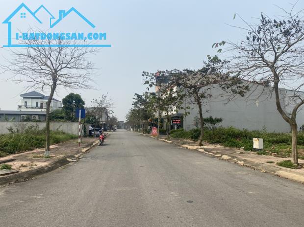 Bán đất Biệt thự Nam Vĩnh Yên. DT 445m2, lô góc giá 35tr/m2 - 5