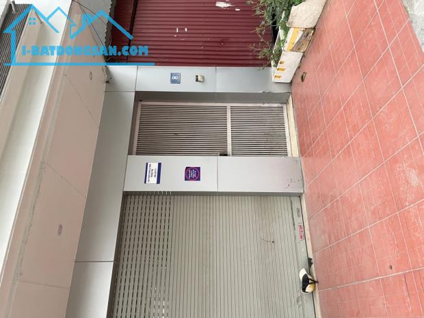 Bán toà căn hộ dịch vụ Lai Xá,  Kim Chung 40m2, 7 tầng, mặt tiền 5,3m. - 1
