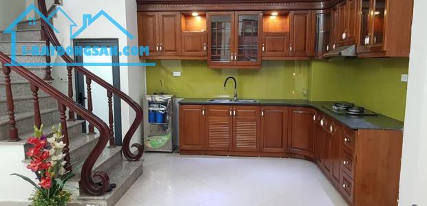 Bán nhà phố Tô Vĩnh Diện Dt 40m2 x4 tầng giá 7,8 tỷ LH 0911551516 - 1