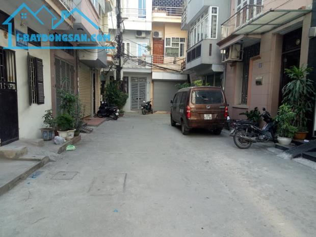 Bán nhà ngõ 178 Tây Sơn ô tô  đỗ cửa, DT 34m2 x5 tầng, Mt 4m, giá 5,7 tỷ, Lh 0911551516 - 4