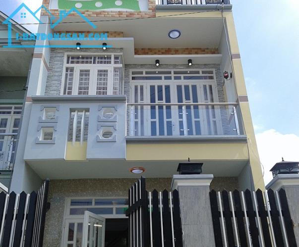 Nhà bán Tân Kỳ Tân Quý 4x12m đúc 1 tấm, hẻm ô tô giá 3,6 tỷ