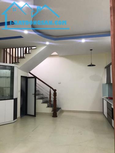 Bán nhà phố Lê Trọng Tấn, Thanh Xuân. Dt 75m2 x 5T, MT 5,4m. Gần phô, ô tô, kinh doanh. - 1