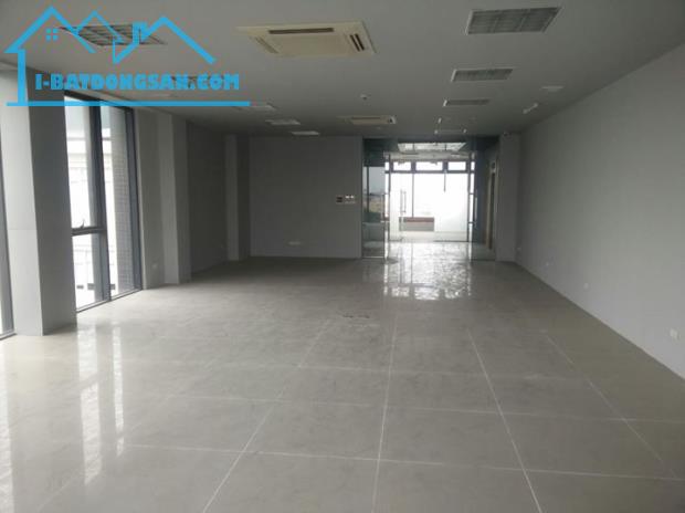 Văn phòng,spa…120m2 mặt phố Tuệ Tĩnh-Trần Xuân Soạn quận Hai Bà Trưng