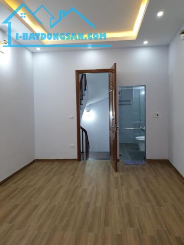 Bán nhà đường Kim Ngưu, 38m2, nhà Cực đẹp, sát Mặt phố, ngõ xe 3 gác tránh, Giá 3,9 tỷ - 2