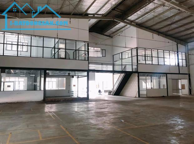 Cho thuê nhà xưởng gần 10.000m2 Tân Thới Nhất 17, Quận 12, liền kề Trường Chinh, giá rẻ - 4