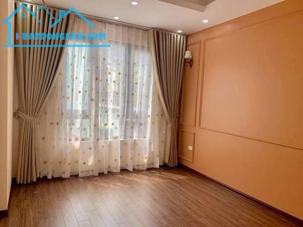 Bán nhà Liễu Giai, Ba Đình 40m2x5 tầng, 10m ra phố, kinh doanh, giá 5.3 tỷ. 0971813682. - 1