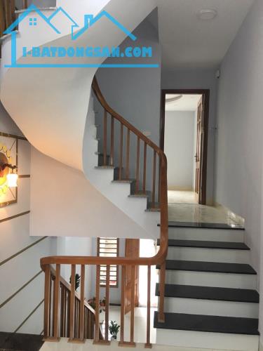 Cần bán gấp nhà 5 tầng (gác lửng) xây mới full nội thất tại  Cổ Điển A, Tứ Hiệp Thanh trì