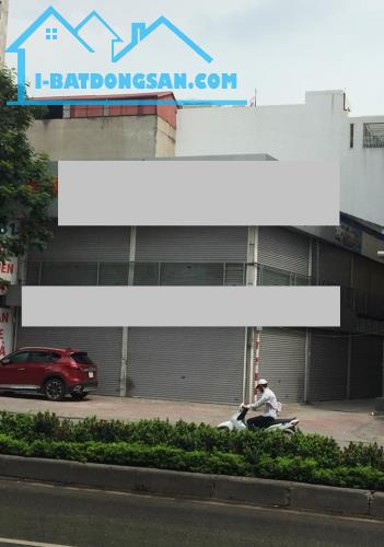 Bán nhà lô góc mặt phố Nguyễn Văn Cừ, Long Biên, 350m2 mặt tiền 11m, giá chỉ 190tr//m2 - 1