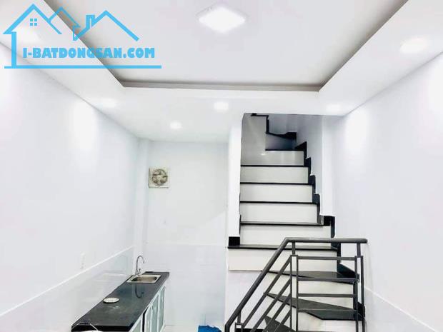 Bán gấp nhà đẹp P5 Bình Thạnh, 4 PN, 48m2,DTSD 108m2,chỉ 3,9 tỷ.