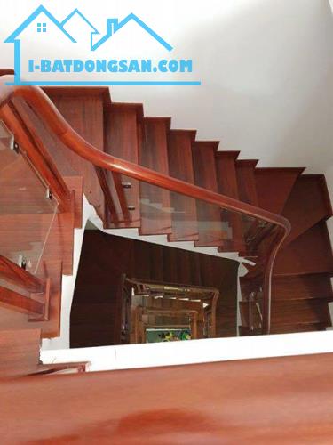 Bán nhà Chùa Bộc, Đống Đa, 48 m2 x 4 tầng, giá 5,5 tỷ, Lh 0886631856 - 1