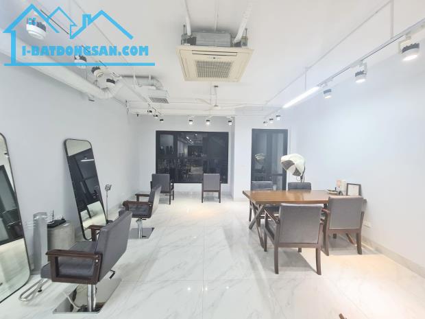 Siêu Phẩm Vinhome Hàm Nghi Đẳng Cấp 5 Sao Ô TÔ Thang Máy KD 111M2 Giá 36.5 Tỷ.
