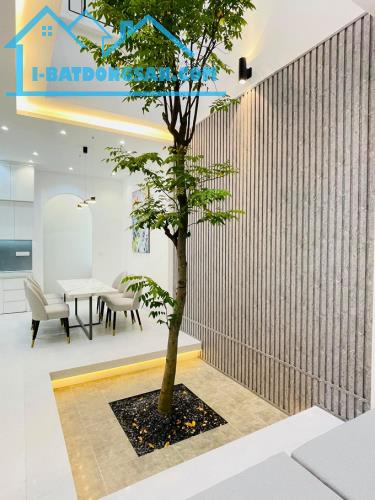 Nhà HBG Nguyễn Oanh, P17, Gò Vấp, 65m2, 3 tầng, lung linh. Tùng thổ cư. - 1