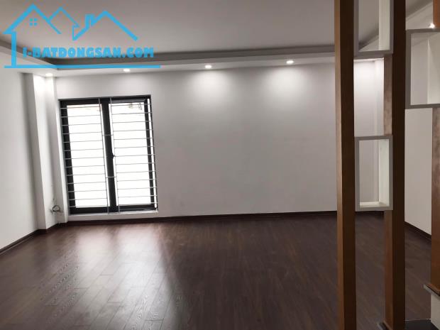 NHÀ ĐẸP KIM GIANG, 5 TẦNG, 41M2, MẶT TIỀN 4.1M, Ở NGAY, CHỈ 6.3 TỶ - 1