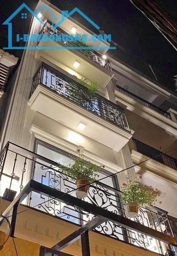 Bán nhà NGõ 46 Phạm Ngọc Thạch, Dt 42m2 x5 tầng, Mt 4m, Giá 6,3 tỷ, Lh 0969653569 - 2