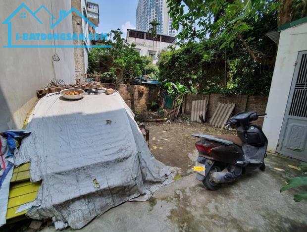 CẦN BÁN ĐẤT NGỌC THỤY 74M2, MT8,4M,   5 TỶ, NGÕ RỘNG - 3