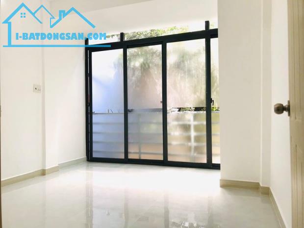 Bán gấp về quê, Phan Xích Long, Phú Nhuận, 61m2, nhỉnh 5 tỷ, còn TL. - 2