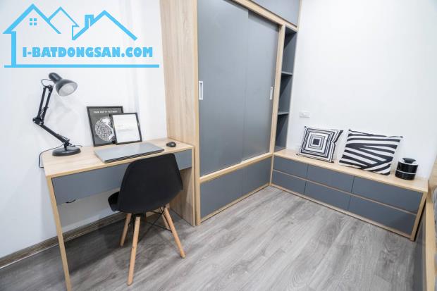 Bán nhà mặt phố Võ Văn Dũng, quận Đống Đa, 50m2, 5 tầng tháng may, Mặt tiền 5m, Giá 17 tỷ - 2