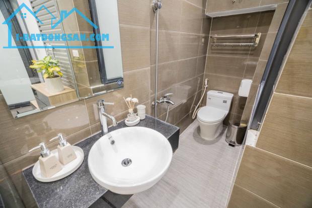 Bán nhà mặt phố Võ Văn Dũng, quận Đống Đa, 50m2, 5 tầng tháng may, Mặt tiền 5m, Giá 17 tỷ - 4