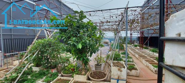 SIÊU PHẨM MẶT PHỐ PHẠM VĂN ĐỒNG TOÀ NHÀ VĂN PHÒNG, VỈA HÈ RỘNG, DÒNG TIỀN 200TR/THÁNG. - 1