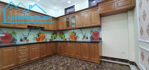 [LONG BIÊN] TÂN THỤY 50M* 5 TẦNG * MT 4,3M, 4,85 TỶ.  SIÊU ĐẸP - SIÊU CHẤT - VÀO LÀ MÊ - P