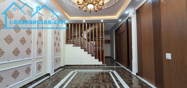 [LONG BIÊN] TÂN THỤY 50M* 5 TẦNG * MT 4,3M, 4,85 TỶ.  SIÊU ĐẸP - SIÊU CHẤT - VÀO LÀ MÊ - P - 3