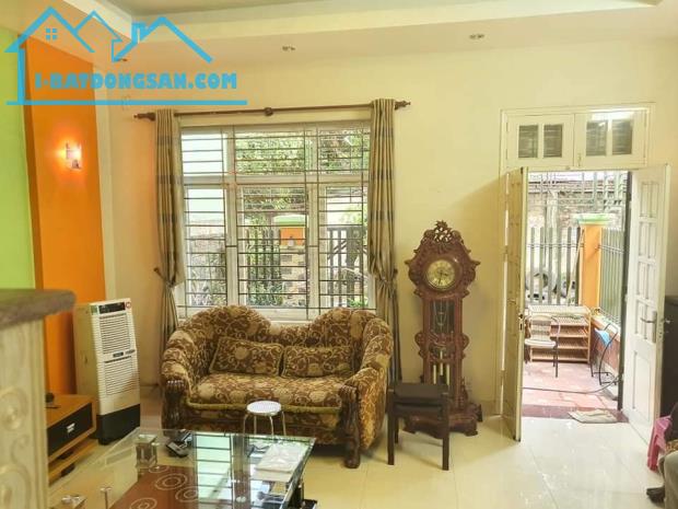NHÀ ĐỨC GIANG 94M, 4 TẦNG, MT 5,7M, 6,85 TỶ.– PHÂN LÔ CỰC ĐẸP - LÔ GÓC - 2