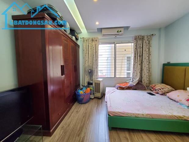 Phân lô Hoàng Quốc Việt 5 Tầng 43m2 Nhà đẹp, Ôtô vào nhà, Gần Phố 11,9 Tỷ - 2