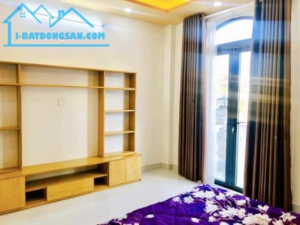 Bán nhà Thành Thái Quận 10, 3 tầng 62m2 nở hậu giá chỉ 7.5 tỉ - 1