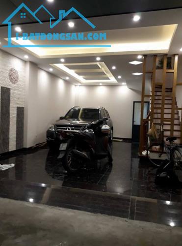 Cần bán nhà 7 tầng thang máy Phố Nguyễn Ngọc Nại , ô tô vào nhà , giá 9,9 tỷ lh 0911002289 - 1