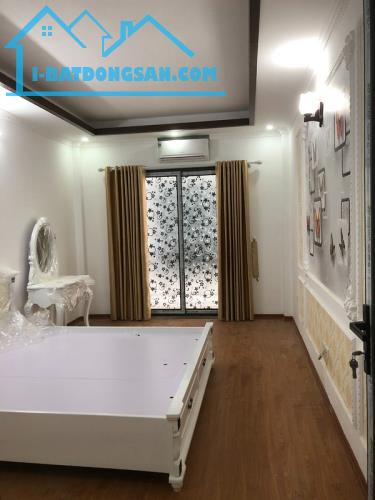 Cần bán gấp, nhà đẹp, lô góc, Vương Thừa Vũ Thanh Xuân, 33m2, giá 4,5tỷ lh 0911000389 - 2
